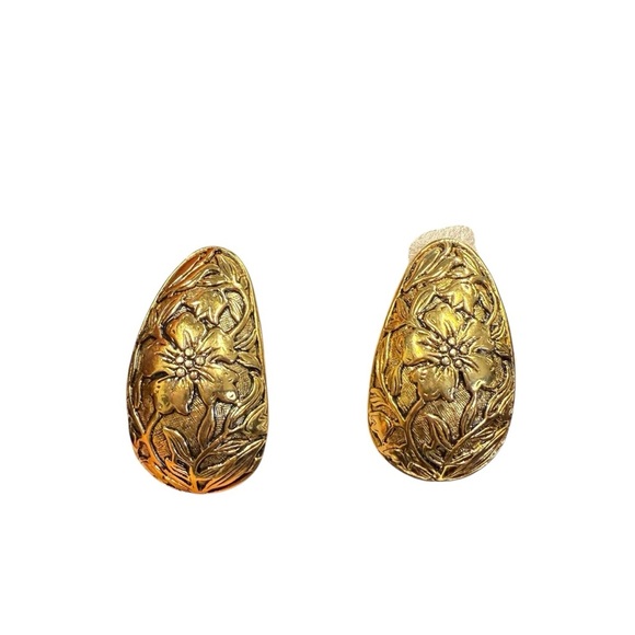 Avon vintage “Floral Garden” goldtone clip Earrings NIB 1988 - Picture 1 of 5